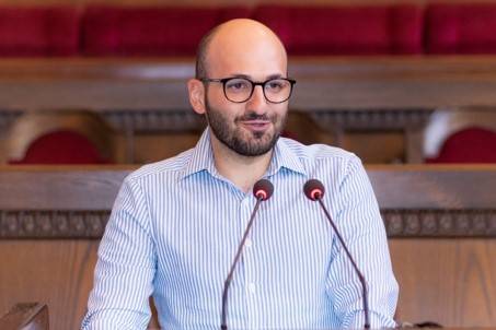 Robert Mesrob DerMesrobian